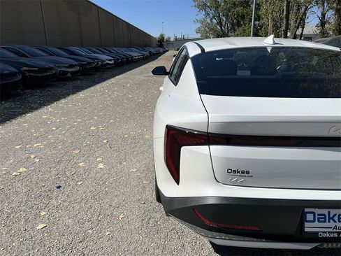 New 2025 Kia K4 EX image 31