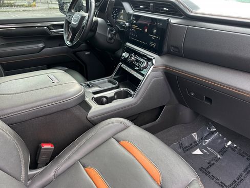 Used 2024 GMC Sierra 3500 AT4 w/ AT4 Premium Plus Package image 19