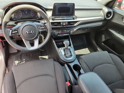 Used 2019 Kia Forte LXS FWD image 15