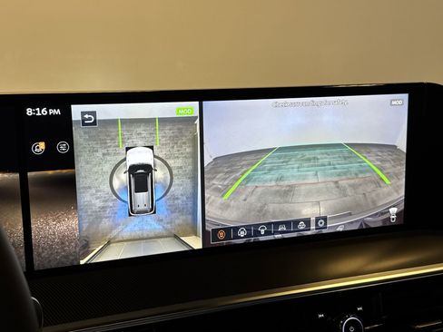 New 2026 INFINITI QX80 Luxe w/ Cargo Package image 17