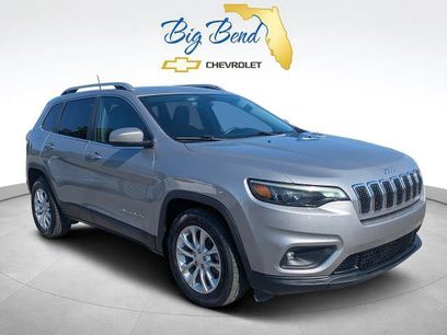 Used 2019 Jeep Cherokee Latitude w/ Popular Appearance Group