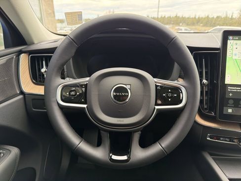 New 2026 Volvo XC60 B5 Ultra w/ Protection Package Premier image 11