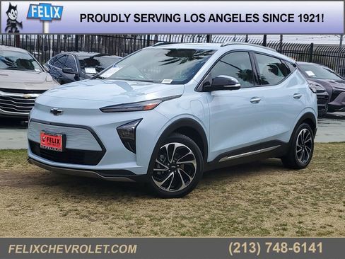 Used 2023 Chevrolet Bolt EUV Premier FWD image 1