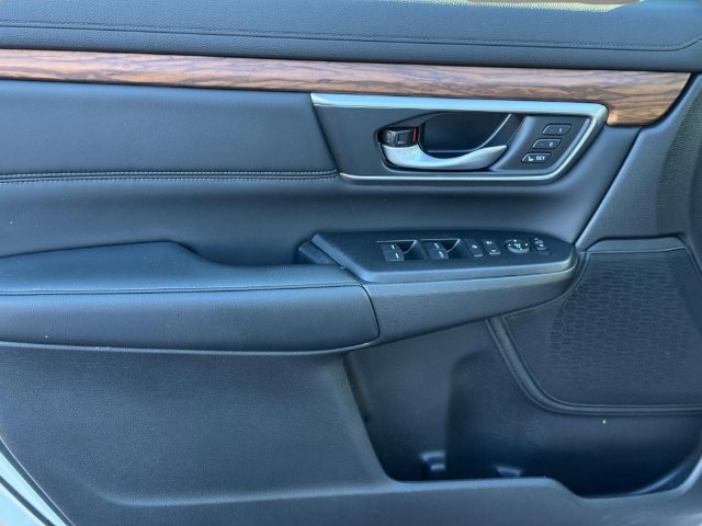 Used 2022 Honda CR-V Touring image 14