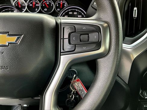 Used 2022 Chevrolet Silverado 2500 LT image 12