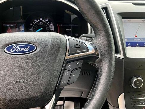 Certified 2020 Ford Edge SEL FWD image 18