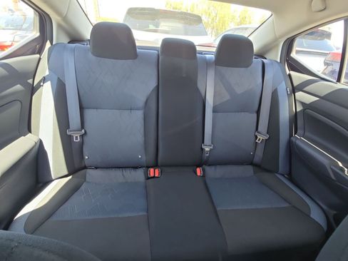 Used 2025 Nissan Versa SV FWD image 18