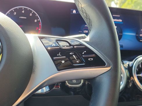 Certified 2024 Mercedes-Benz GLA 250 image 31