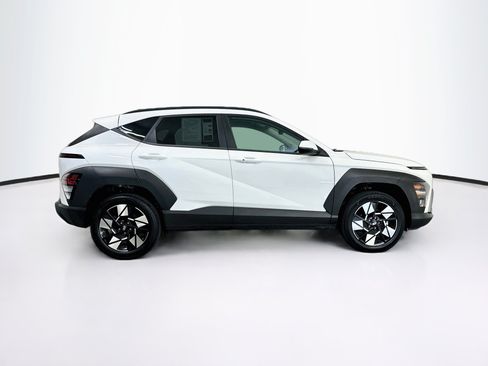 Used 2025 Hyundai Kona SEL AWD/4WD image 10