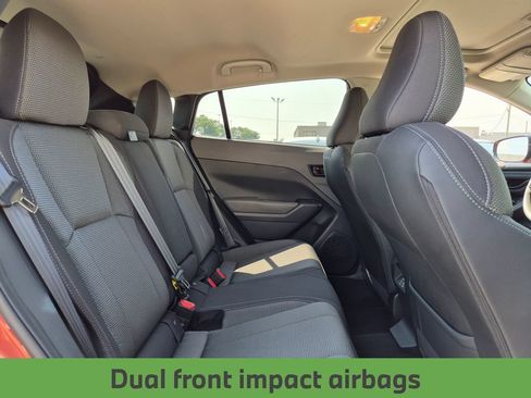 Used 2024 Subaru Crosstrek 2.0i Premium AWD/4WD image 31