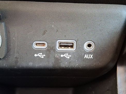 Used 2022 Chevrolet TrailBlazer LT image 22