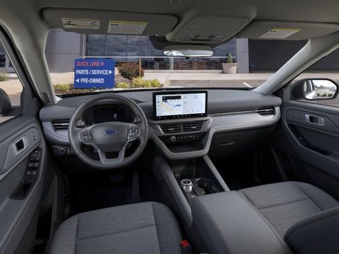 New 2026 Ford Explorer Active RWD image 9