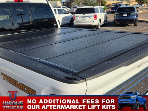 Used 2024 Ford F350 Platinum w/ Tremor Off-Road Package image 10