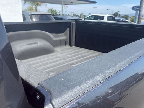 Used 2015 RAM 2500 Laramie AWD/4WD image 9