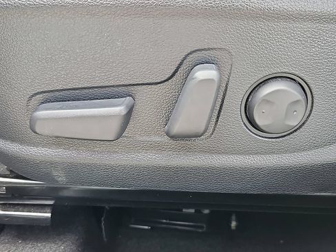 Certified 2024 Kia Seltos EX AWD/4WD image 29