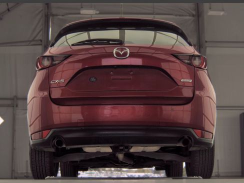 Used 2019 MAZDA CX-5 Sport FWD image 5