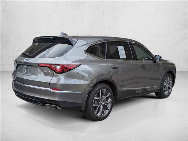 Used 2024 Acura MDX w/ Technology Package FWD image 5