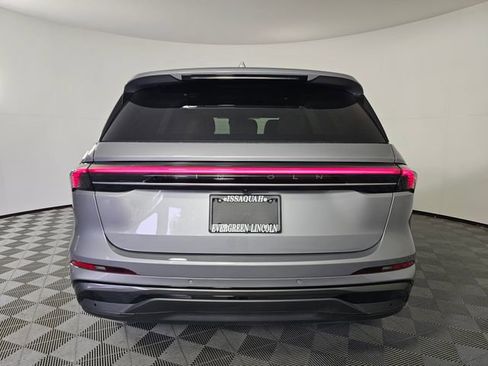 New 2025 Lincoln Nautilus Premier w/ Jet Appearance Package AWD/4WD image 6