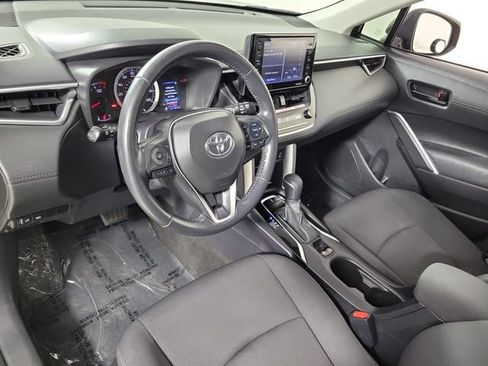 Used 2022 Toyota Corolla Cross LE FWD image 18
