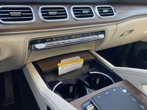 Certified 2025 Mercedes-Benz GLE 350 4MATIC image 30