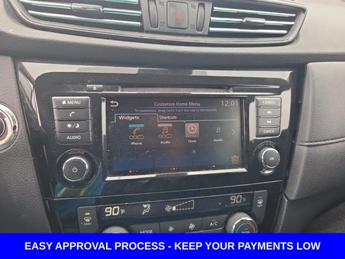 Used 2020 Nissan Rogue SV image 7