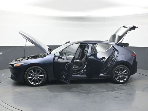 Used 2019 MAZDA MAZDA3 AWD Hatchback w/ Preferred Pkg image 42