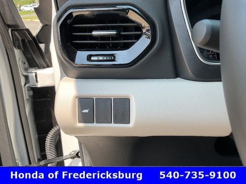 Used 2026 Honda Pilot Touring image 43