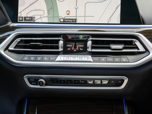 Used 2020 BMW X7 xDrive40i image 18