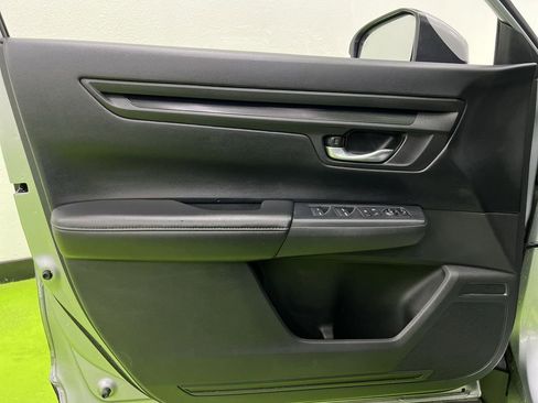Used 2023 Honda CR-V EX image 15
