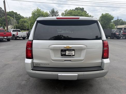 Used 2015 Chevrolet Suburban LT AWD/4WD image 3