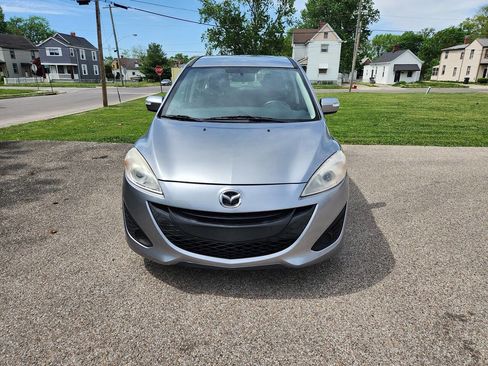 Used 2014 MAZDA MAZDA5 Sport image 3