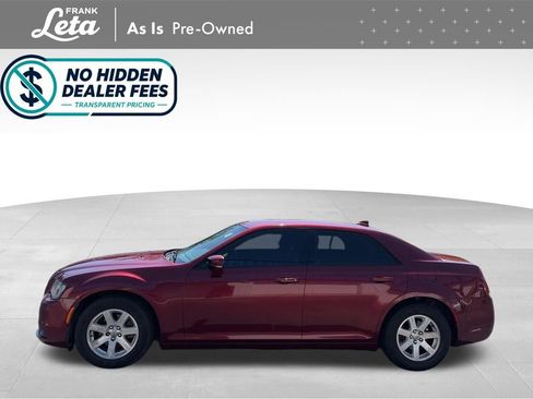 Used 2021 Chrysler 300 S RWD image 3