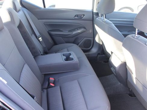 New 2025 Nissan Altima 2.5 SV image 15