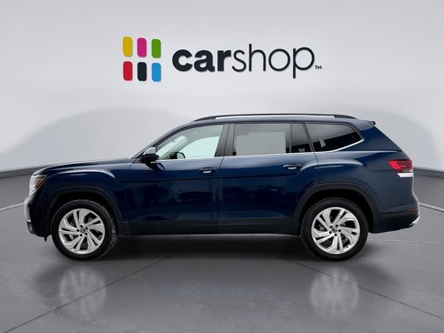 Used 2023 Volkswagen Atlas SE image 2