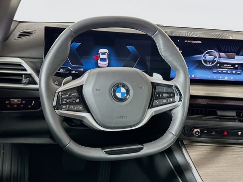 Used 2025 BMW 330i Sedan RWD image 18