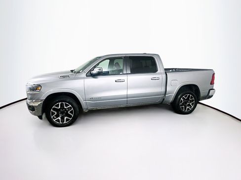 Used 2025 RAM 1500 Laramie image 4