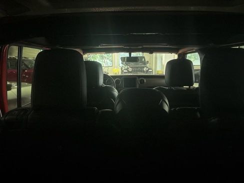 Used 2019 Jeep Wrangler Unlimited Rubicon image 18