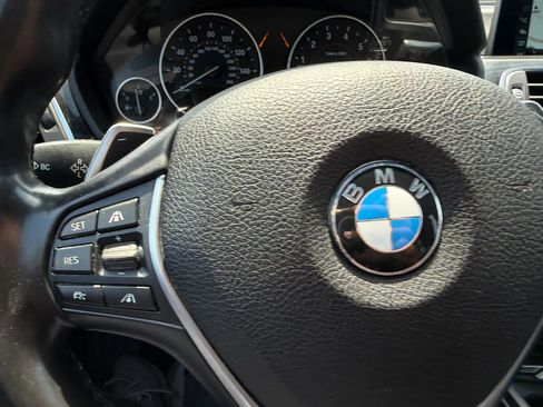 Used 2017 BMW 340i xDrive Sedan AWD/4WD image 27