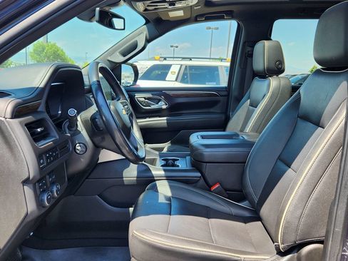 Used 2022 Chevrolet Tahoe Premier AWD/4WD image 8