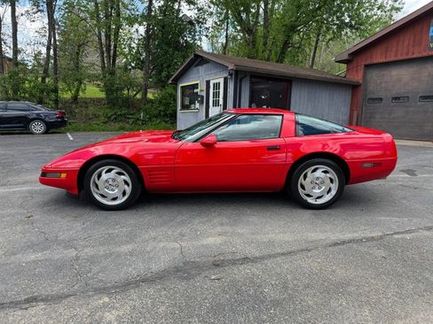 Used 1993 Chevrolet Corvette Coupe RWD image 7