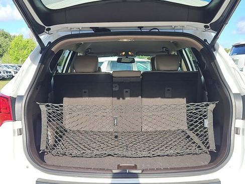 Used 2018 Hyundai Santa Fe Sport FWD image 7