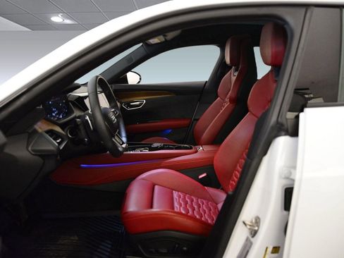 Used 2024 Audi e-tron GT Premium Plus w/ Executive Package image 26