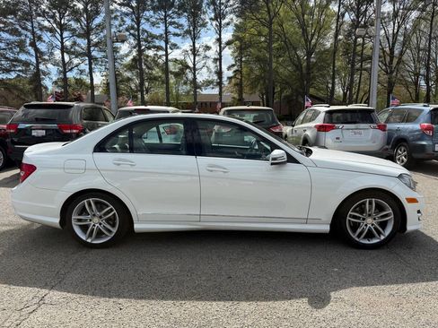 Used 2014 Mercedes-Benz C 250 Sedan image 12
