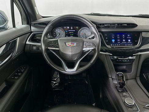 Used 2022 Cadillac XT6 Premium Luxury w/ Technology Package image 23
