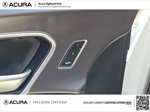 Certified 2025 Acura RDX SH-AWD image 32