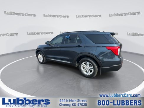 Used 2022 Ford Explorer XLT w/ Equipment Group 202A AWD/4WD image 6
