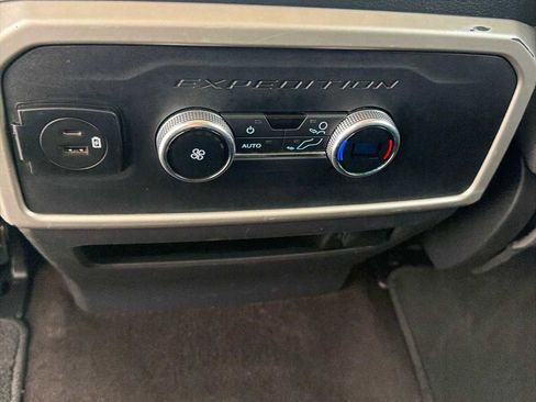 Used 2023 Ford Expedition Max XLT AWD/4WD image 26