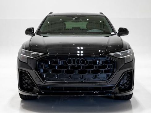 Used 2025 Audi Q8 Premium Plus w/ Premium Plus Package AWD/4WD image 4