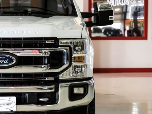 Used 2021 Ford F250 XLT w/ XLT Premium Package AWD/4WD image 42