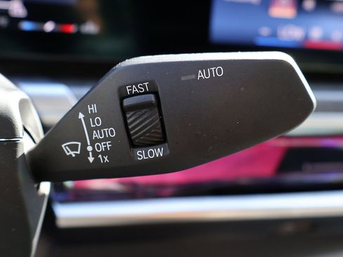 Used 2025 BMW 740i image 53